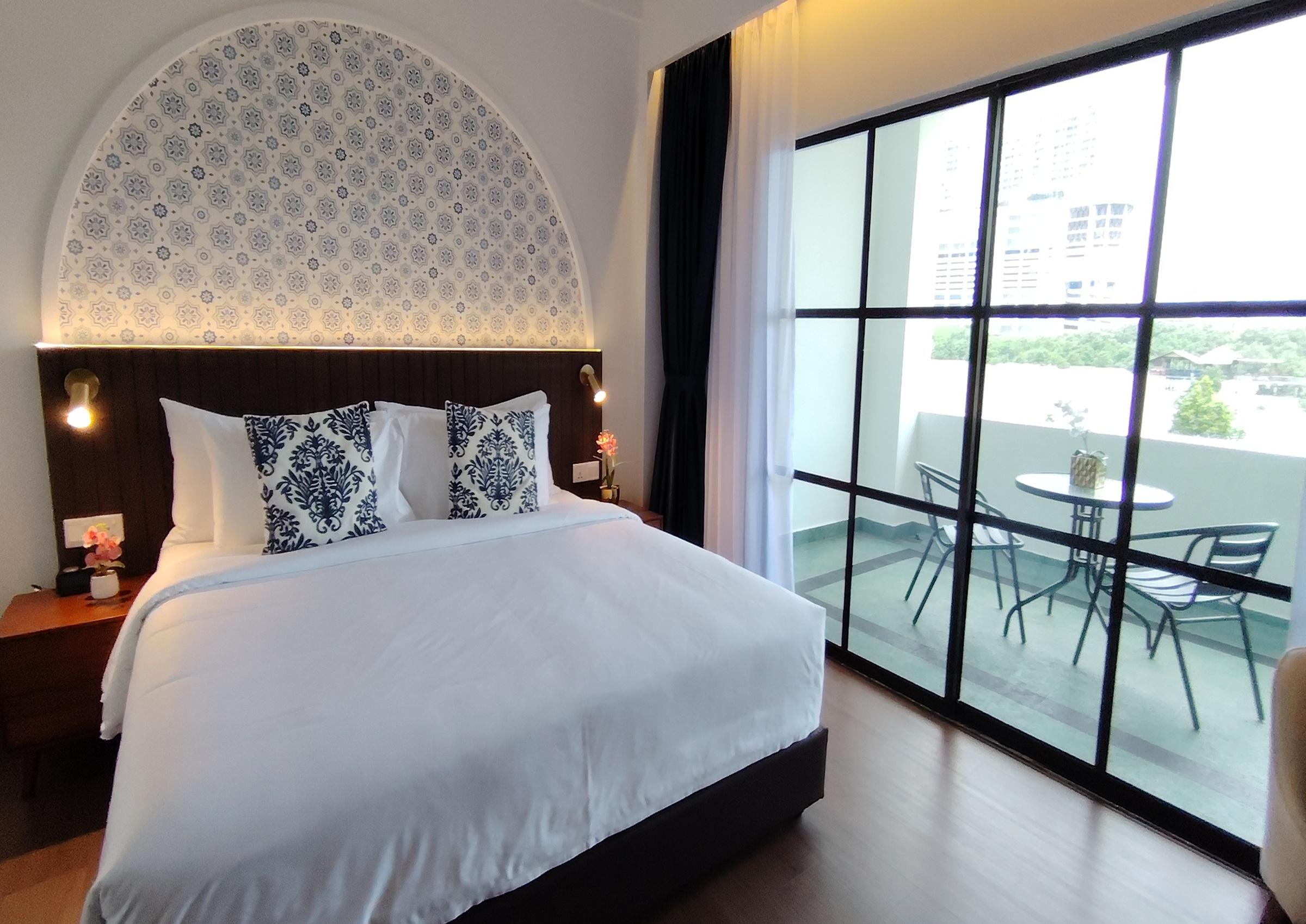 Lux King Ocean  The Lisbon Melaka Melaka
